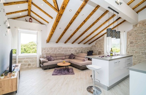 Slano Villa | Villa Ro-Ma - Three Bedroom Villa with Terrace and Sea View