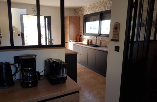 Gard Rhodanien Villa | Villa Roc'Angel with swimming pool for 8 near Chateauneuf du Pape and Avignon