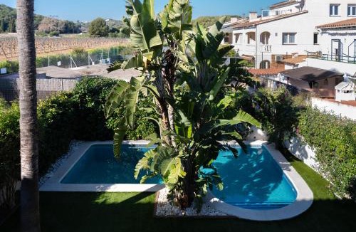 Vallpineda House | Villa Rocamar by Hello Homes Sitges