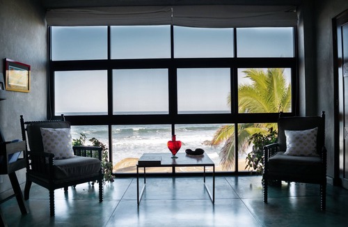 El Pescadero Villa | "Villa Rocas" Beachfront Luxury Villa