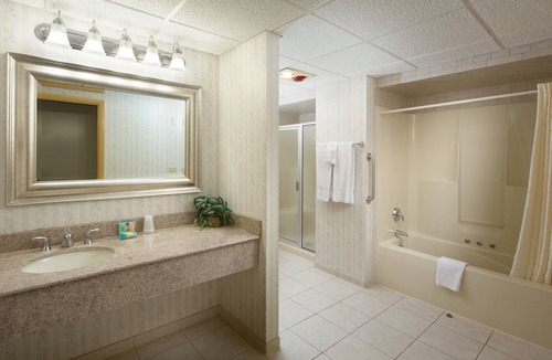 Town of Delaware Resort | Villa Roma Resort and Conference Center