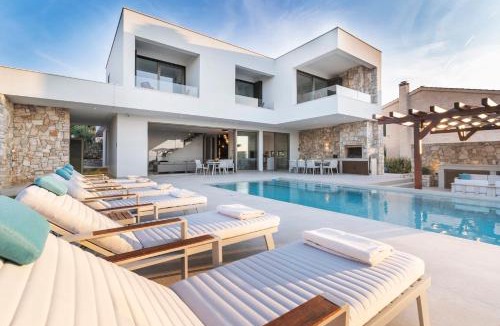 Stomorska Villa | Villa Romana - Luxury Estate