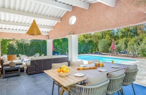 Callian Villa | Villa Romarin by Villa Plus