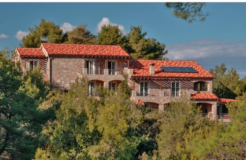 Vrbanj Apartment | Villa ROSA - Beautiful Mediterranean apartment Agave with sea view and pool