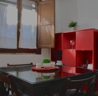 Canfranc Apartment | Villa Rosa Canfranc, tu refugio en el corazón del Pirineo Aragonés