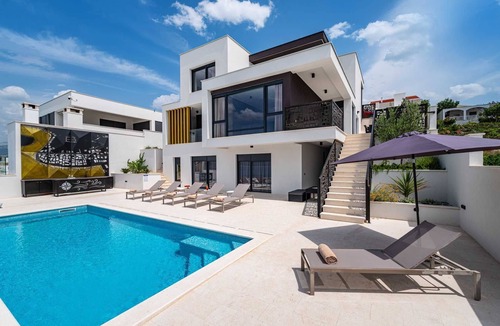 Novigrad Villa | Villa Rosa dei Venti with Pool