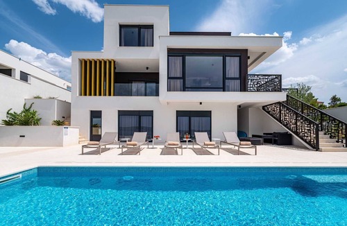 Novigrad Villa | Villa Rosa dei Venti with Pool