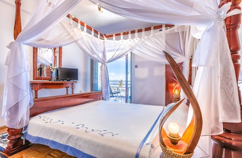 Icici Hotel | Villa Roses Apartments & Wellness