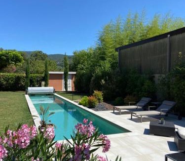 Aix-les-Bains Villa | Villa Rossa - Bord du lac - Version L