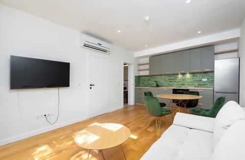 Gornji Kono Villa | Villa Rossetta with a Pool and Large Garden in Downtown Dubrovnik