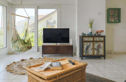 Villeneuve Villa | Villa Route de la Muraz 9 by Interhome