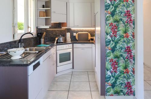 Villeneuve Villa | Villa Route de la Muraz 9 by Interhome
