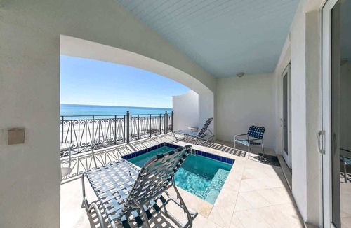 Delos House | Villa Royale | Beach Front | Splash Pool