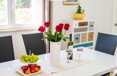 Zvekovica Villa | Villa Rubea