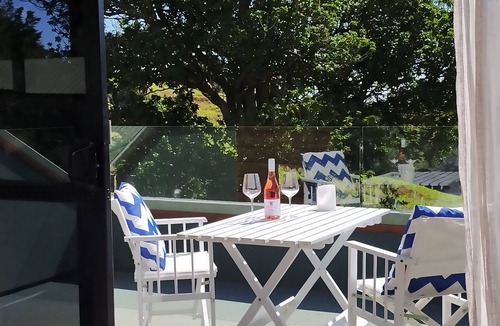 Warkworth Villa | Villa rural oasis with pool