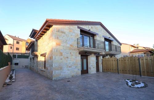 Molina de Aragon Villa | Villa Rural Puerta del Gallo