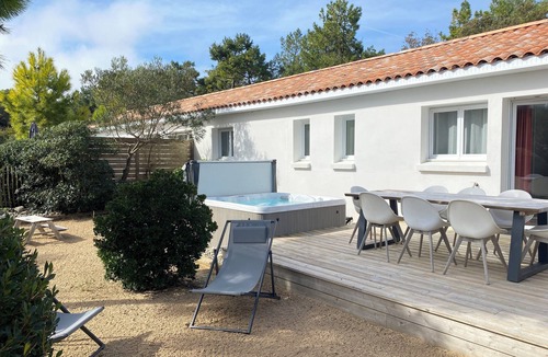 Notre-Dame-de-Monts Villa | Villa Russie - Domaine Le Sherwood