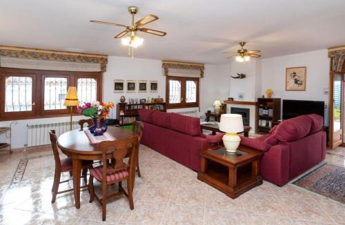 Rustical Mont-roig Villa | Villa Rustical Mont Roig by Interhome