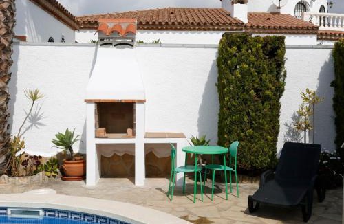 Rustical Mont-roig Villa | Villa Rustical Mont Roig by Interhome
