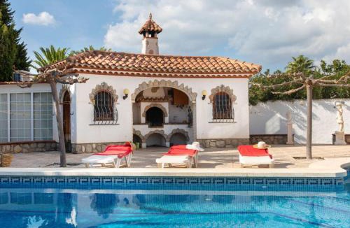 Rustical Mont-roig Villa | Villa Rustical Mont Roig by Interhome