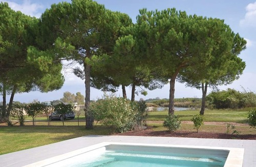 Saint-Laurent-d'Aigouze House | Villa Saint-Laurent-d'Aigouze, 4 bedrooms, 8 persons