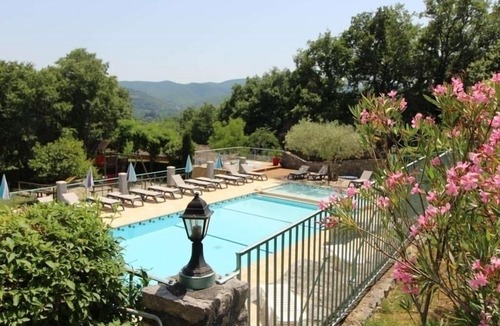 Saint Alban Auriolles House | Villa Saint-Alban-Auriolles, 2 bedrooms, 4 persons