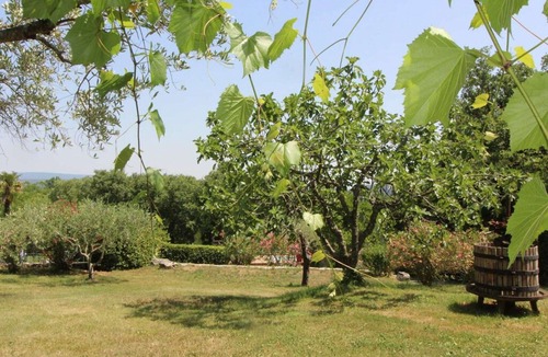 Saint Alban Auriolles House | Villa Saint-Alban-Auriolles, 2 bedrooms, 4 persons