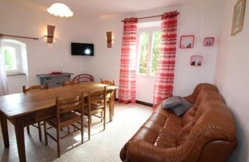 Saint Alban Auriolles House | Villa Saint-Alban-Auriolles, 3 bedrooms, 6 persons