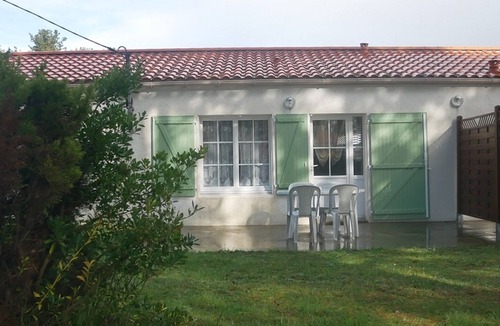 Saint-Hilaire-de-Riez Apartment | Villa Saint-Hilaire-de-Riez, studio flat, 2 persons