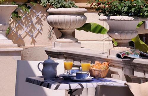 Liberation Hotel | Villa Saint Hubert