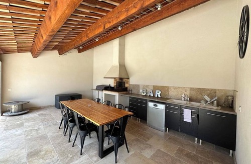 Chateaurenard Villa | Villa Saint Jean En Provence