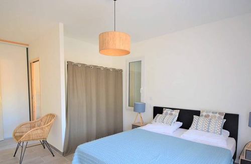 Salavas House | Villa Salavas, 3 bedrooms, 8 persons