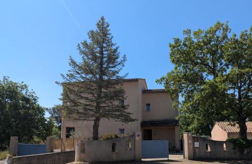 Les Salles-sur-Verdon Bed & Breakfast | Villa Salesiae