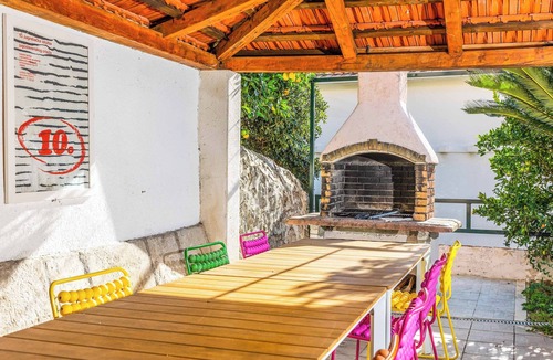 Pile Villa | Villa Salt Water - Four Bedroom Villa, Sleeps 8