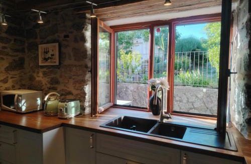 Veli Brgud House | VILLA SALVIA - Holiday house with pool -