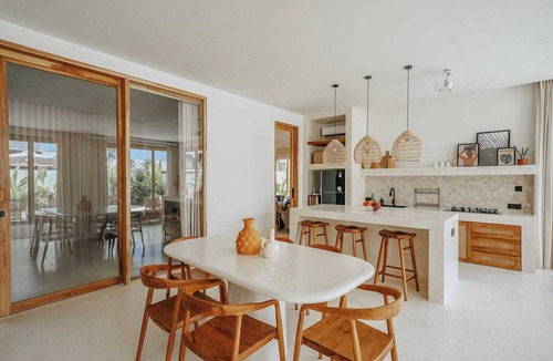 Tumbak Bayuh Villa | Villa Samara Pererenan