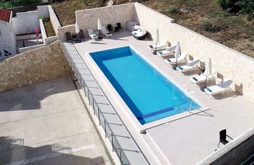 Plat Apartment | Villa Samba - Studio with Terrace and Sea View