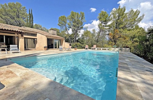 Salernes Villa | Villa San Michele - 70's Experience