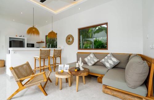 Beraban Villa | Villa Sana - Private 2BR Villa with Pool, 5 Minutes from the Beach