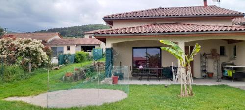 Marcoux House | Villa Sand 5mn château goutelas