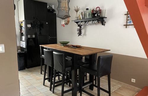 Aigues-Mortes Medieval City House | “VILLA SANDY HOOK” BEAUTIFUL HOUSE INTRA MUROS PRIVATE POOL IN TREE PATIO