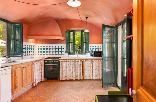 Forallac Villa | Villa Sant Climent - Seven Bedroom Villa, Sleeps 14