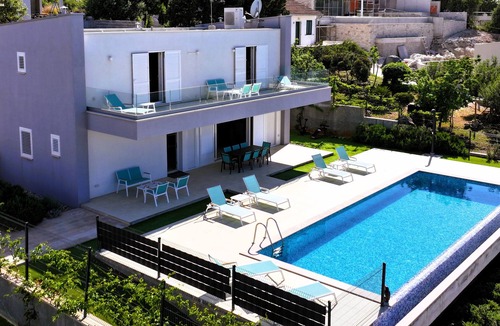 Vis Villa | Villa Sapphire – Panoramic Sea View with Private Heated Pool