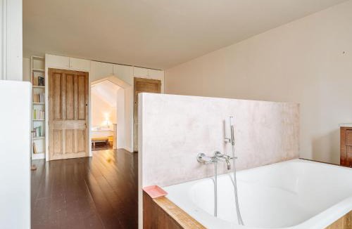 Saint-Briac-sur-Mer Villa | Villa Scarlette by Interhome