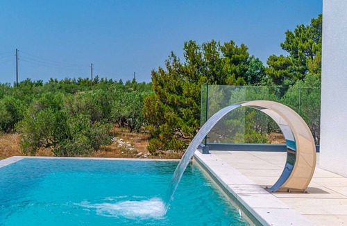 Promajna Villa | Villa Sea Melody I - Four Bedroom Villa, Sleeps 8