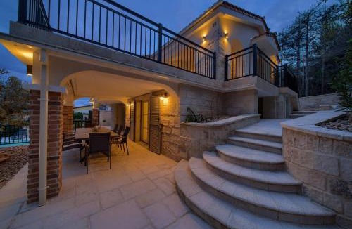 Silo Villa | Villa Sea Queen