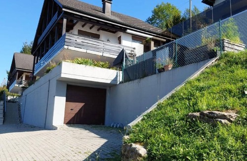 Ruetli House | Villa Seelisberg mit Jacuzzi und Panoramablick by Interhome