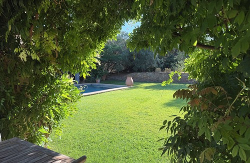 La Cadiere-d'Azur Villa | Villa Serena, a haven of peace.