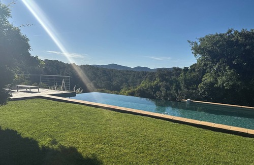 La Cadiere-d'Azur Villa | Villa Serena, a haven of peace.