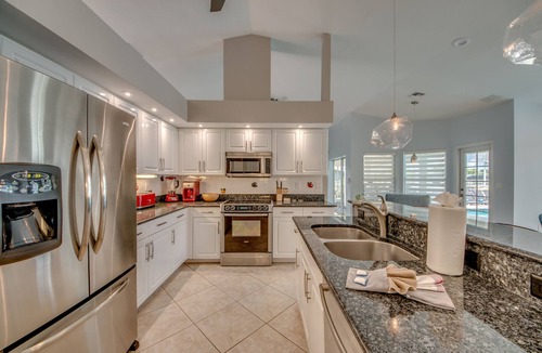 Caloosahatchee Villa | VILLA SERENITY